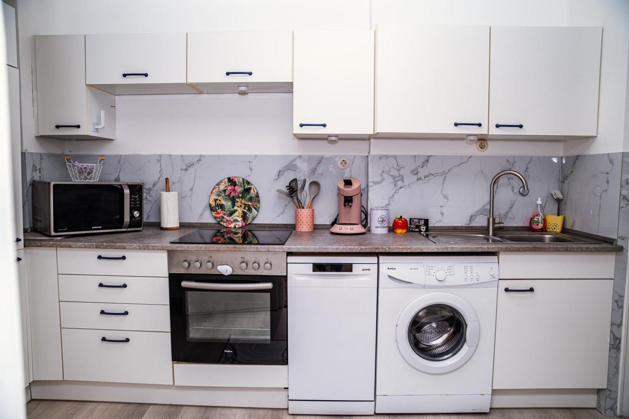 Ferienwohnung Ella - Direkt Am Bodensee Friedrichshafen Ngoại thất bức ảnh